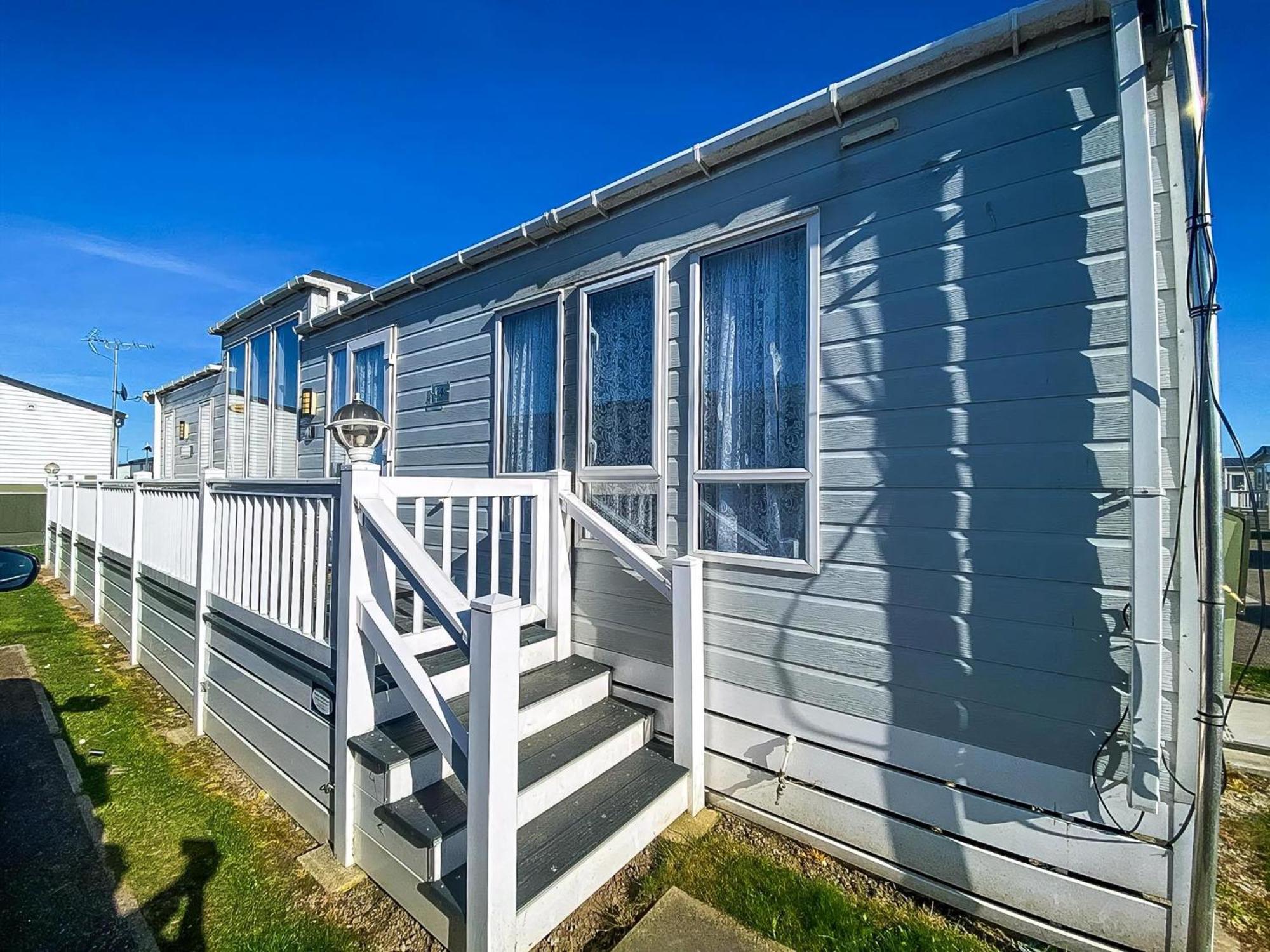 Luxury Caravan At Seaview Holiday Park In Kent Ref 47034Pb Whitstable Exteriér fotografie